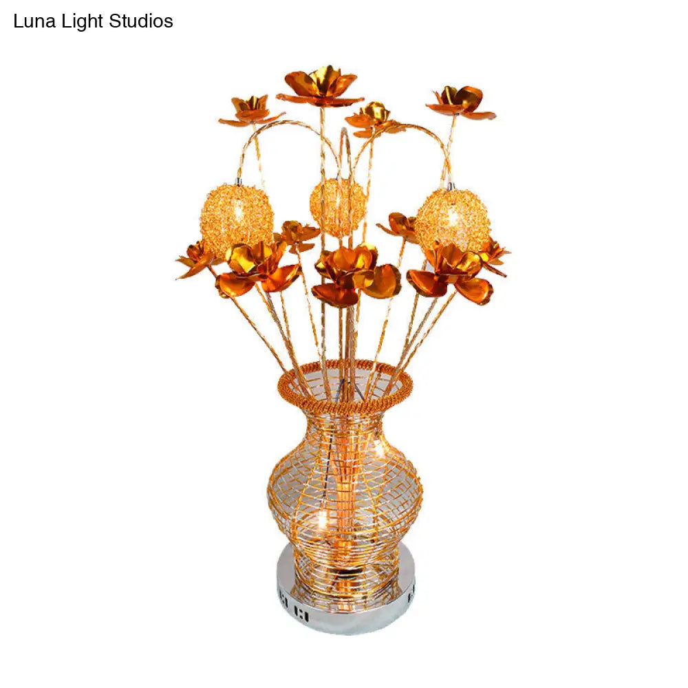 Art Deco Gold Vase And Floret Led Table Lamp: Aluminum Wire Night Lighting For Bedroom