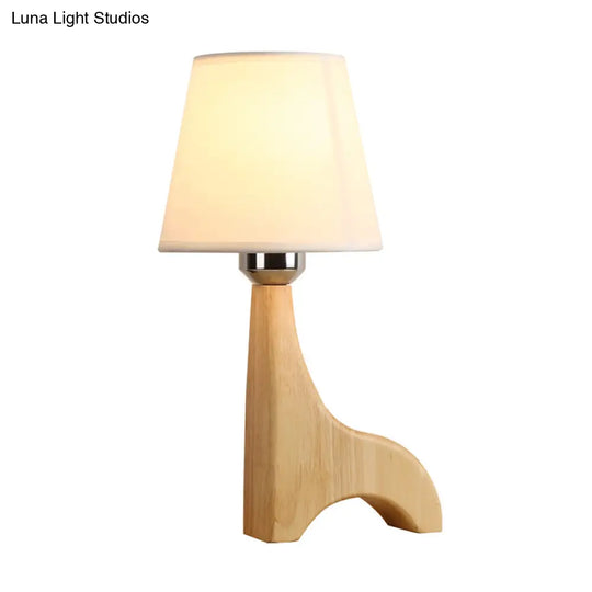 Tejat Prior - Giraffe Table Lamp