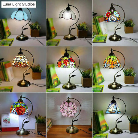 Tiffany Gooseneck Table Lamp - Metal Nightstand Light With Hand-Cut Glass Shade