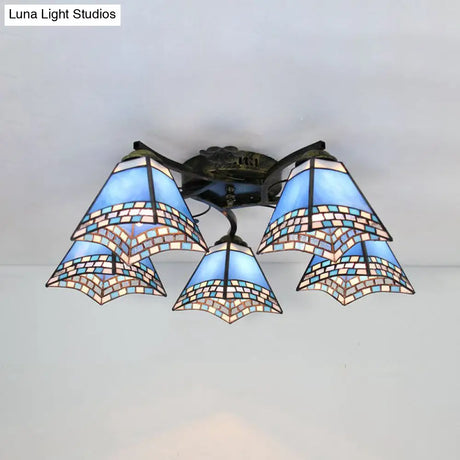 Tiffany Stained Glass Ceiling Light With 5 Scalloped Heads In Antique Bronze - Perfect For Bedroom