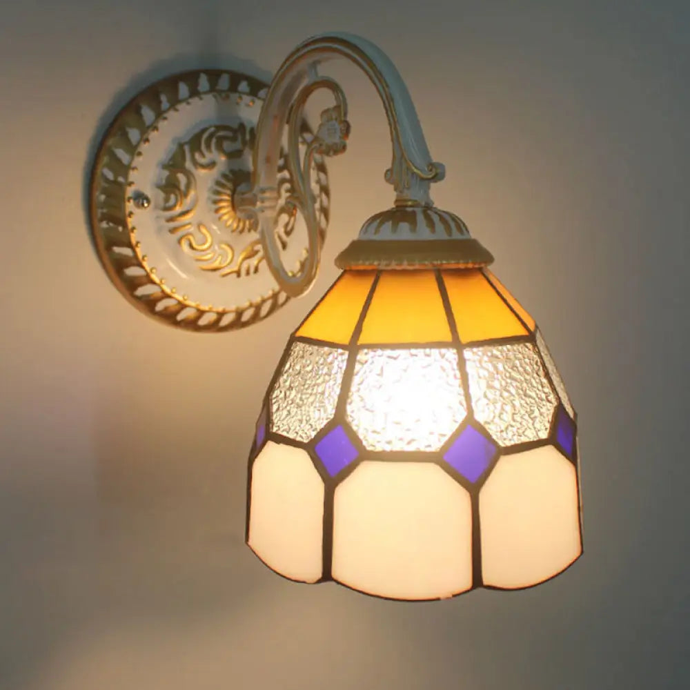 Tiffany Style Handcrafted Glass Wall Sconce For Living Room - Scalloped Light Yellow / Colorful