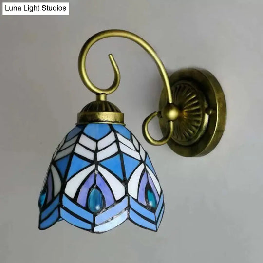 Tiffany Style Stained Glass Mini Wall Sconce For Bedroom With Single Light