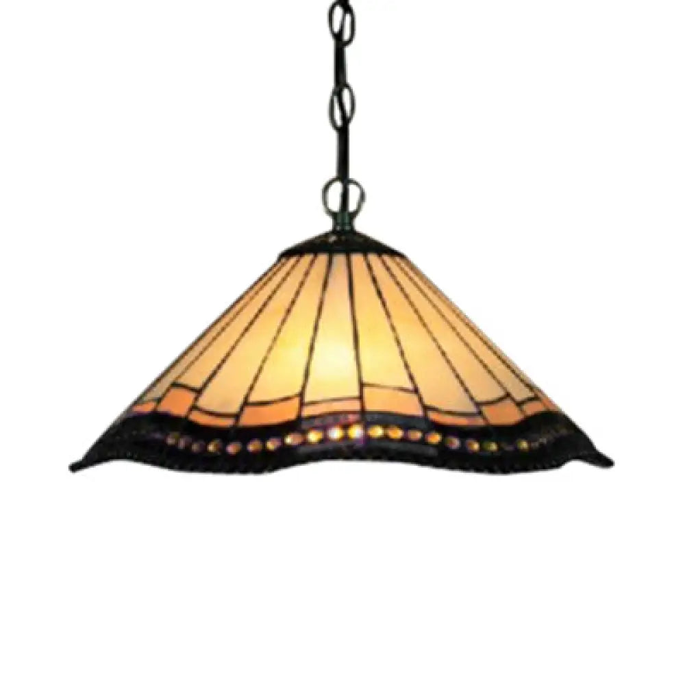 Tiffany-Style White Stained Glass Suspended Pendant Lamp With Tapered Down Lighting