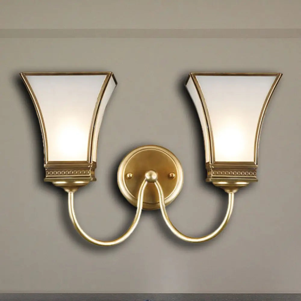 Traditional Bell Metal Wall Sconce With Brass Finish - Elegant Living Room Lighting Fixture 2 /