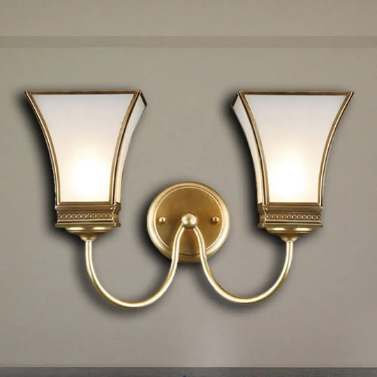 Traditional Bell Metal Wall Sconce With Brass Finish - Elegant Living Room Lighting Fixture 2 /