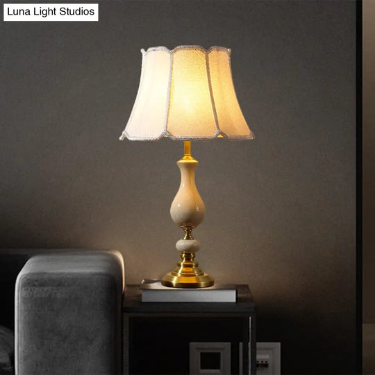 Traditional Bell Shaped Desk Lamp - 1-Light Nightstand Light For Bedside