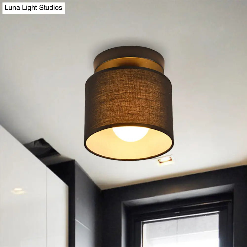 Traditional Black/White Flush Ceiling Mount Light Fixture For Corridor Black / Round