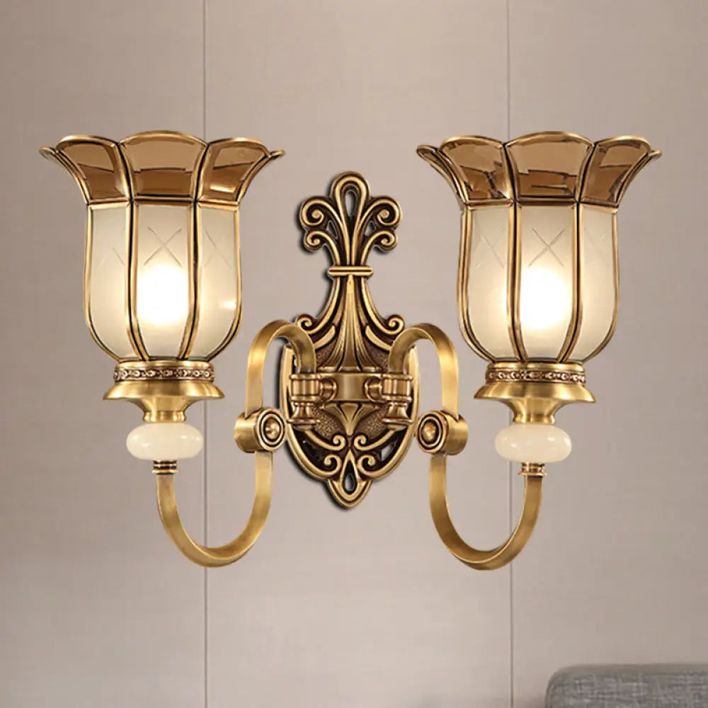 Traditional Brass Flower Metal Wall Sconce - Living Room Lighting Fixture (1/2-Bulb) 2 /