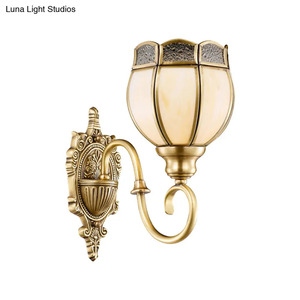 Traditional Brass Metal 1/2-Head Flower Sconce Light Fixture For Bedroom