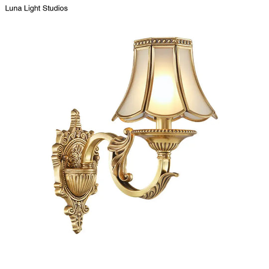 Traditional Brass Metal Wall Sconce Light Fixture For Bedroom