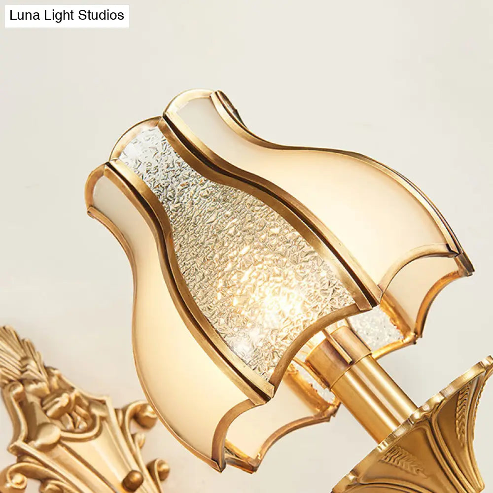 Traditional Brass Wall Sconce With Curvy Design - 1/2 Heads Ideal For Living Room