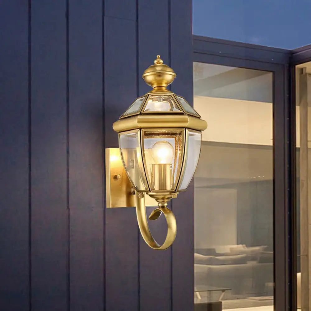 Traditional Clear Glass Outdoor Wall Mounted Brass Lantern Sconce / Square Plate