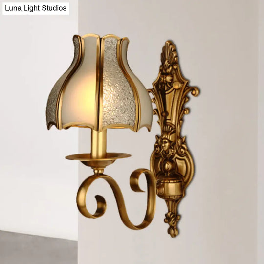 Traditional Curved Brass Wall Sconce With 1/2-Light For Living Room