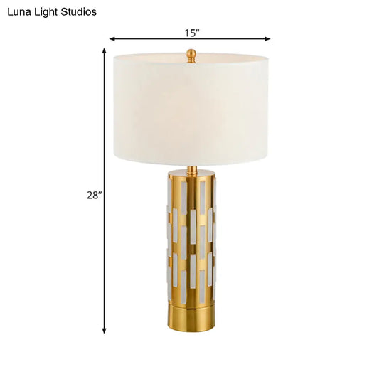 Traditional Fabric 1-Light Gold Drum Table Lamp With Cylinder Base For Bedroom Nightstand