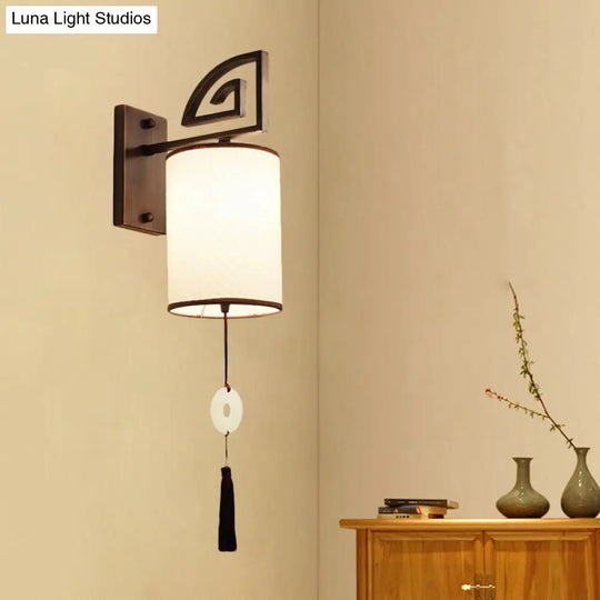 Traditional Fabric White Wall Light Fixture For Living Room With Metal Backplate