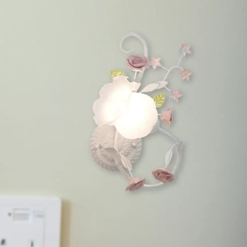 Traditional Floral Wall Mount Lamp - White Glass Sconce For Bedroom / Left