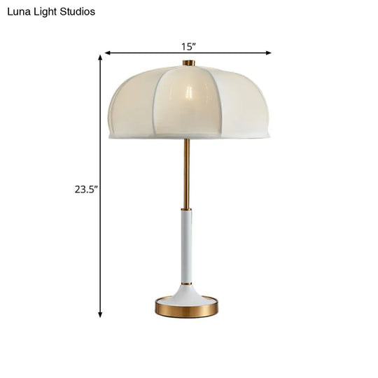 Traditional Gold Single Bulb Desk Lamp - Elegant Fabric Umbrella Nightlight For Living Room