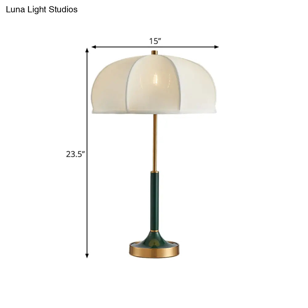 Traditional Gold Single Bulb Desk Lamp - Elegant Fabric Umbrella Nightlight For Living Room