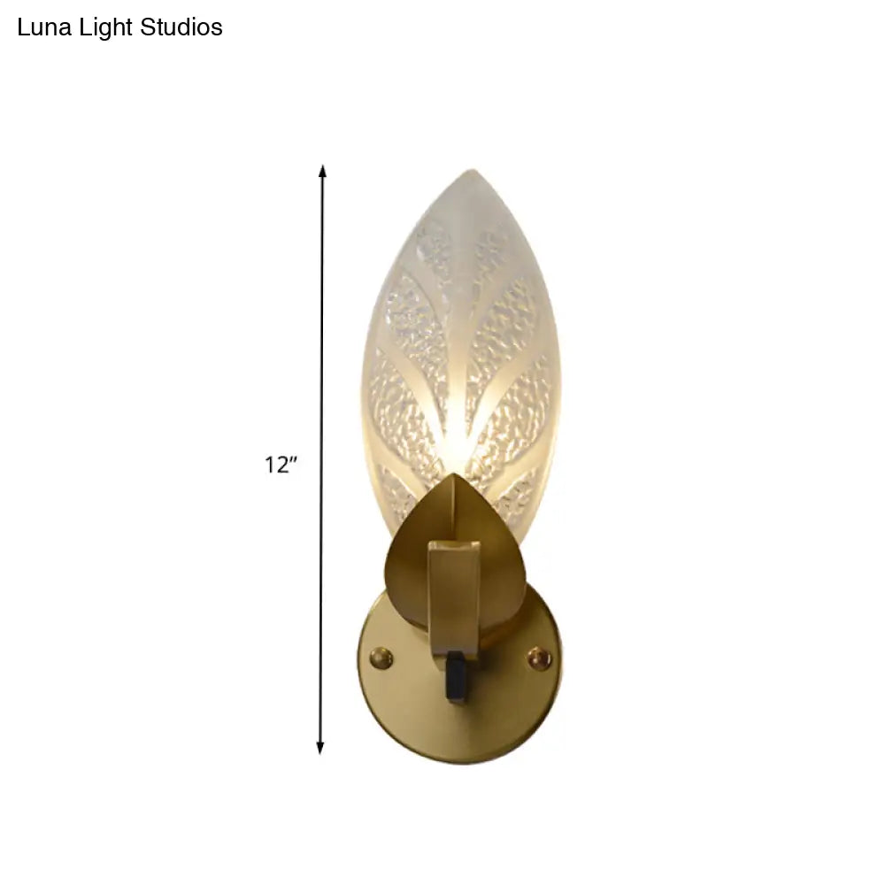 Traditional Gold Wall Mount Light With Water Glass For Leaf Bedroom