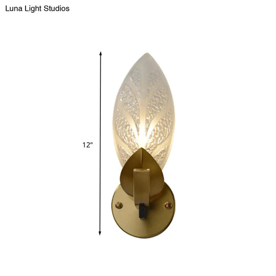 Traditional Gold Wall Mount Light With Water Glass For Leaf Bedroom