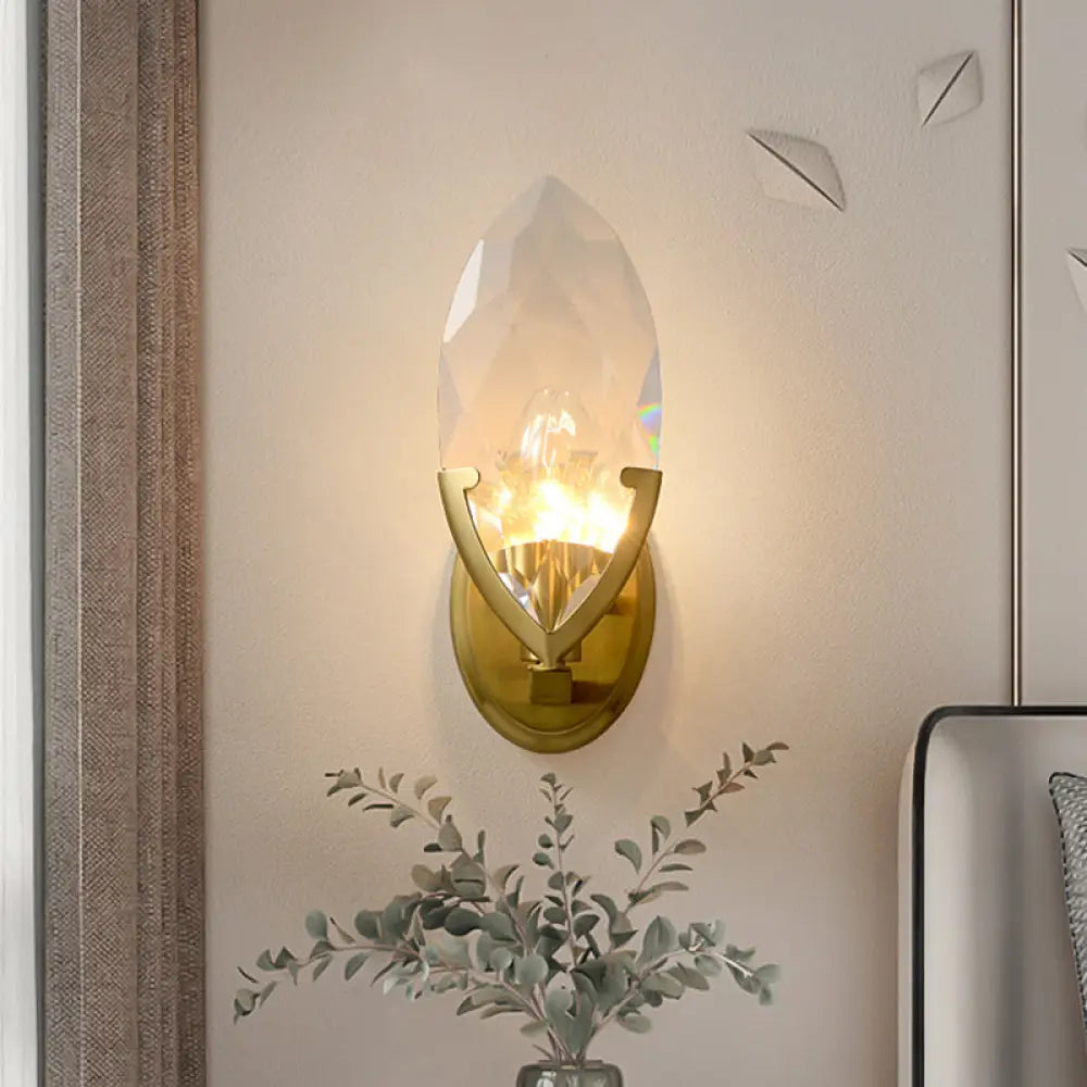 Traditional Gold Wall Sconce With Crystal Block Design - Oval Living Room Light