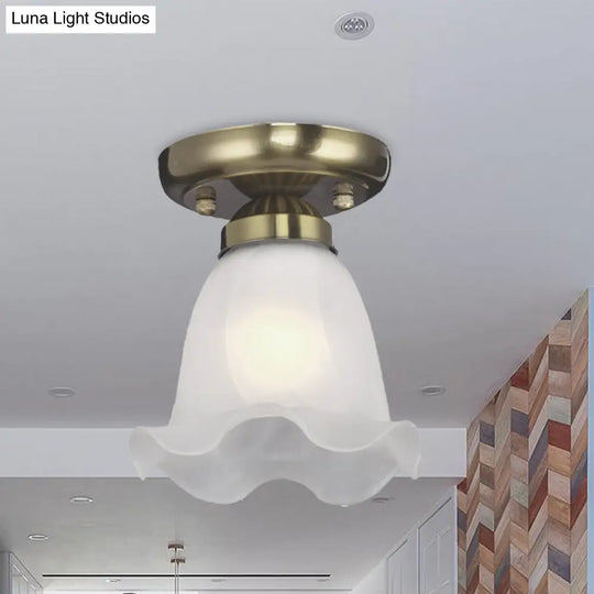 Traditional Scalloped Ceiling Light With Cream Glass And 1 Bulb In Bronze/Brass/Copper Flushmount