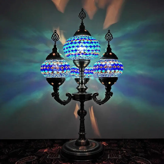 Traditional Stained Glass Candelabra Task Lamp - Bedside Nightstand With 4 Lights In