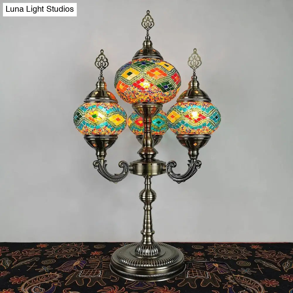 Traditional Stained Glass Candelabra Task Lamp - Bedside Nightstand With 4 Lights In