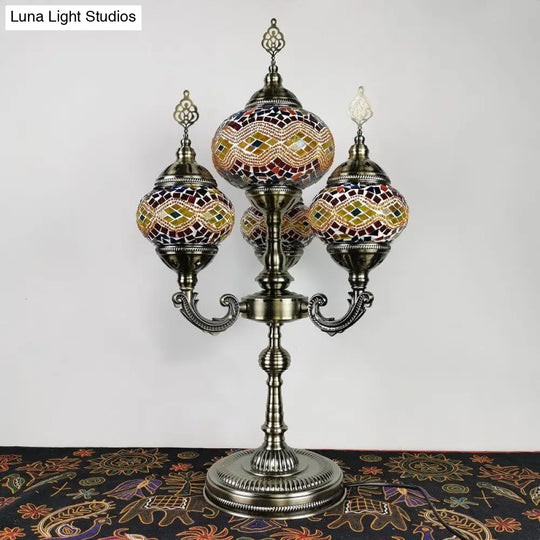 Traditional Stained Glass Candelabra Task Lamp - Bedside Nightstand With 4 Lights In