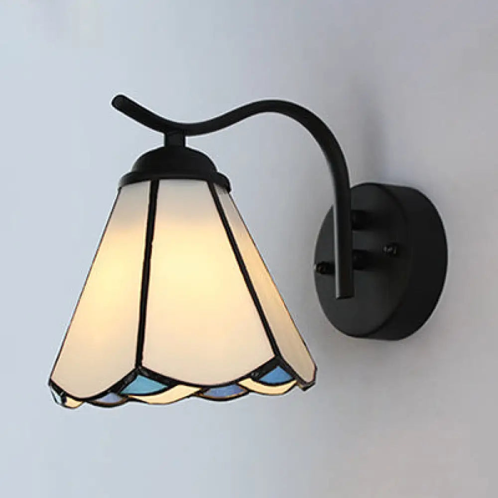 Traditional Tiffany Wall Lamp: Conical Sconce Lighting With Black Curved Arm In White/Beige -