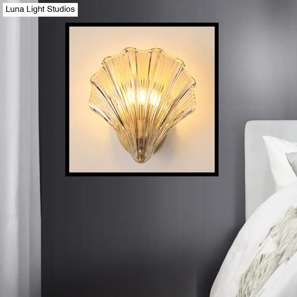 Traditional Wall Mount Led Sconce With Clear Glass Shade - Perfect For Bedroom Lighting