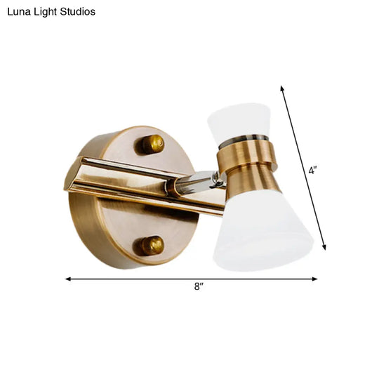 Traditionalist Metal Led Brass Wall Vanity Light In Warm/White