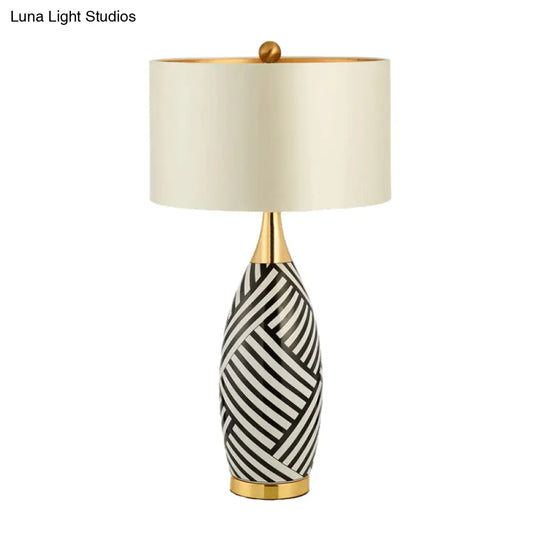 Tubular Task Lighting - Contemporary Fabric 1 Head Small Desk Lamp 14/15 Wide Black And White