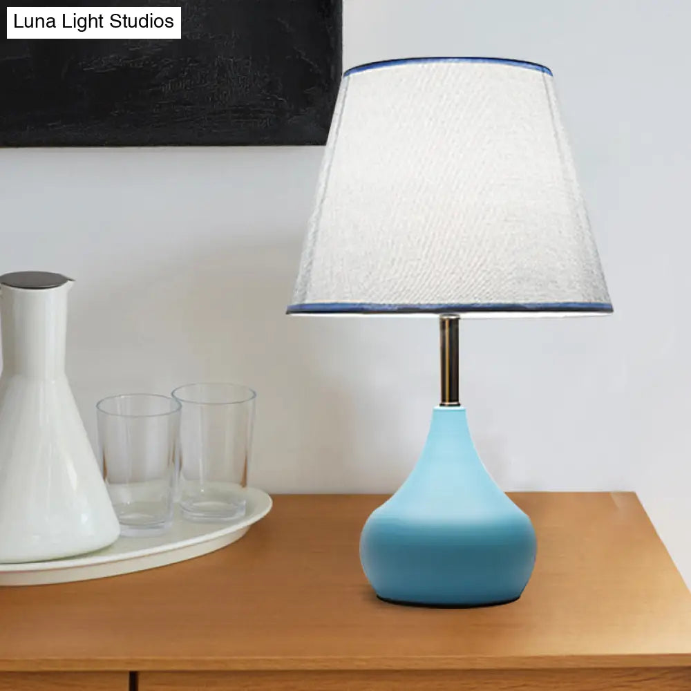 Valentina - Conical Study Room Table Light: Modern Reading Lamp With Vase Base In