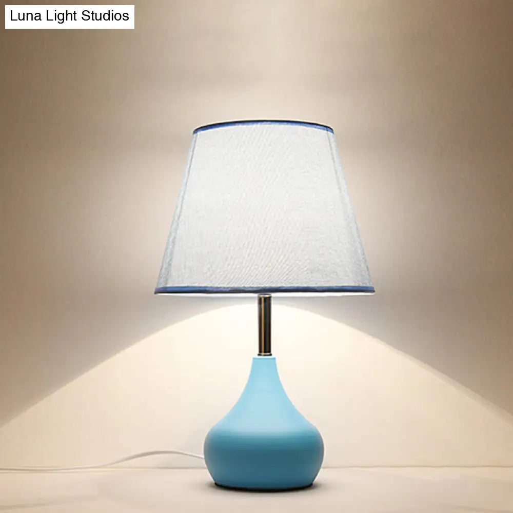 Valentina - Conical Study Room Table Light: Modern Reading Lamp With Vase Base In