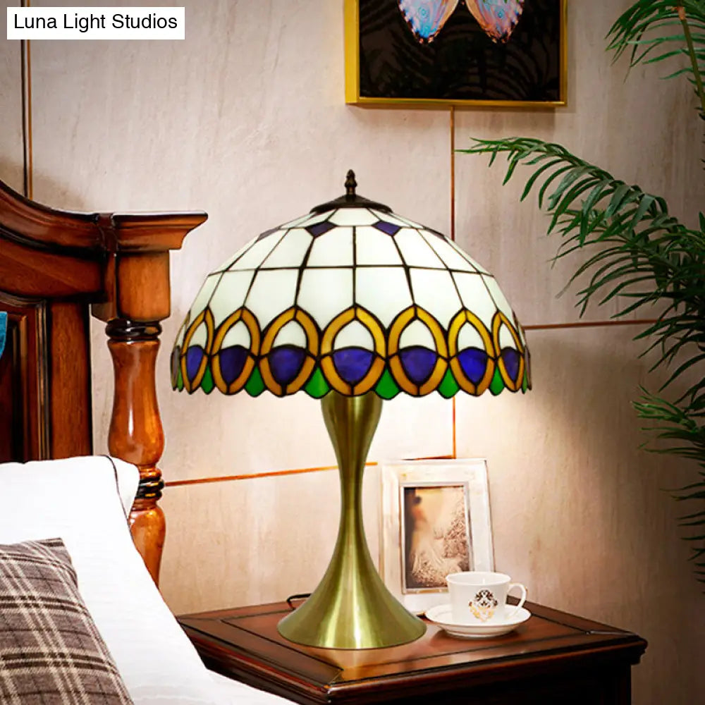 1-Light Traditional Stained Art Glass Nightstand Lamp With Peacock Feather Pattern In Brass Finish