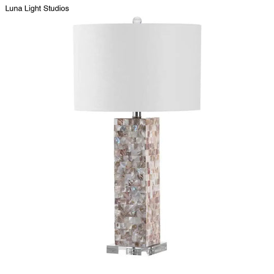 Country Style Checkered Night Lamp: Shell Rectangle With White Shade