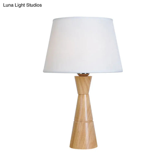 Victoria - Nordic Fabric Wood Table Lamp With Funnel Base