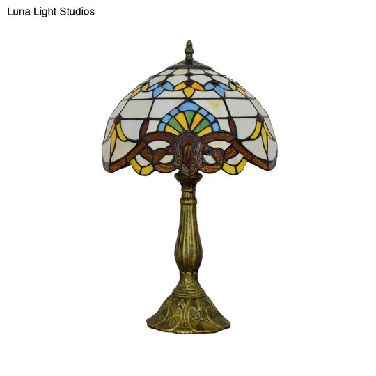 Victorian Tiffany Dome Shade Desk Light - Stained Glass Reading Lamp In Gold/Brown For Bedroom