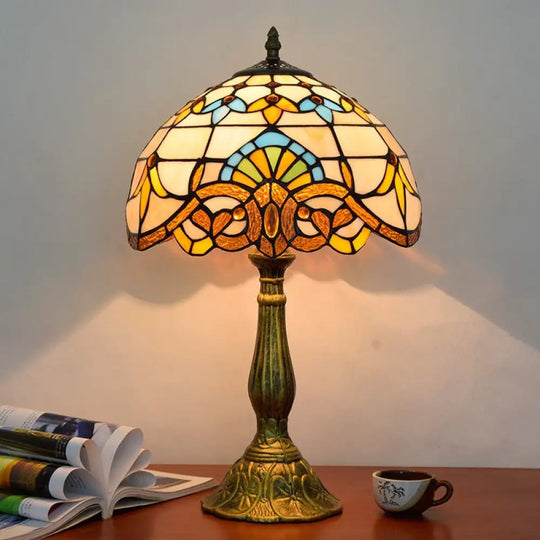 Victorian Tiffany Dome Shade Desk Light - Stained Glass Reading Lamp In Gold/Brown For Bedroom Gold