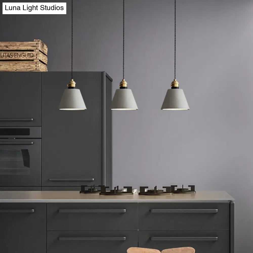 Vintage 3-Light Pendant Lamp Kit With Multiple Cement Shades In Grey - Restaurant Lighting