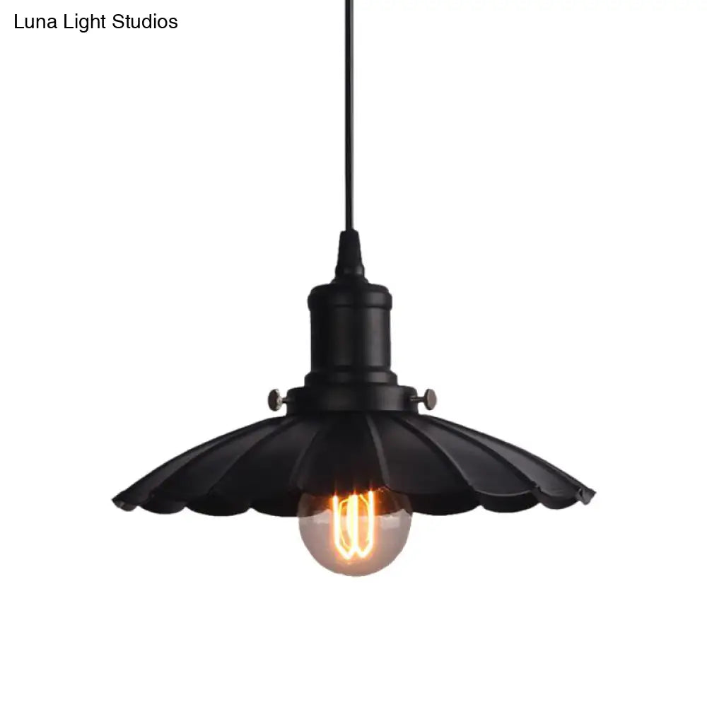 Vintage Industrial Hanging Lamp Black Scalloped Metal Indoor Ceiling Light Fixture 1-Bulb