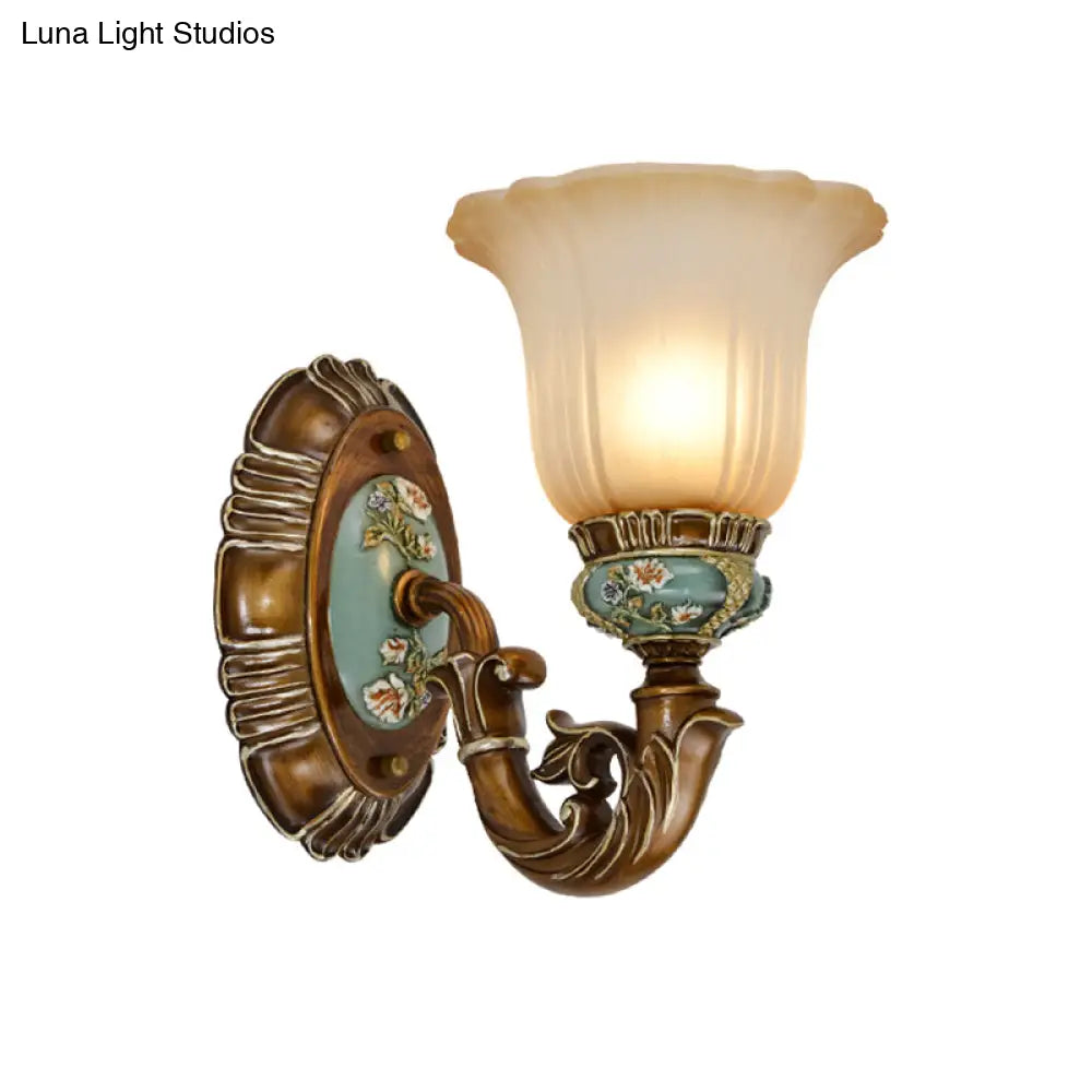 Vintage Resin Scallop Sconce Light - Peacock Green Wall Lighting Fixture With Glass Shade