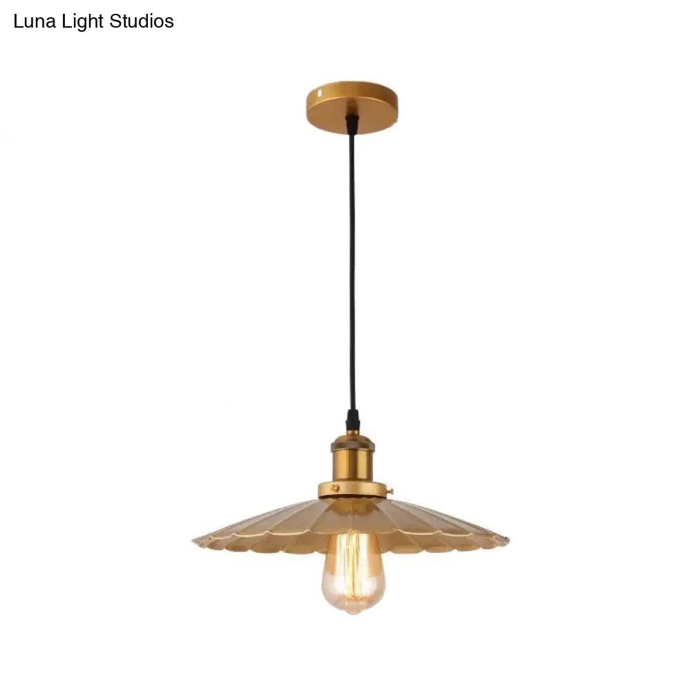 Restaurant Pendant Lamp - Vintage Scalloped Edge Iron Hanging Lighting Fixture With Single-Bulb Gold