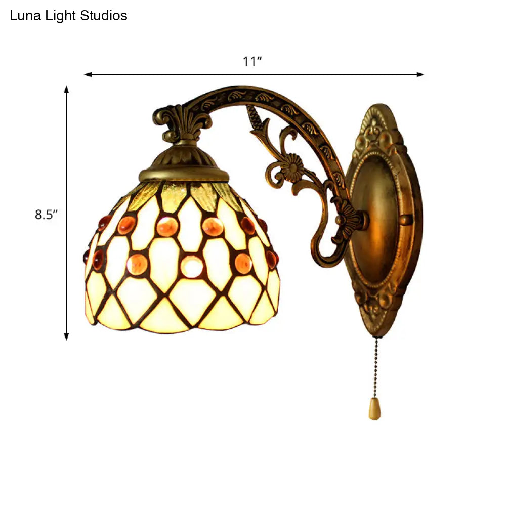 Vintage Stained Glass Dome Wall Mount Mini Sconce Light In Brass