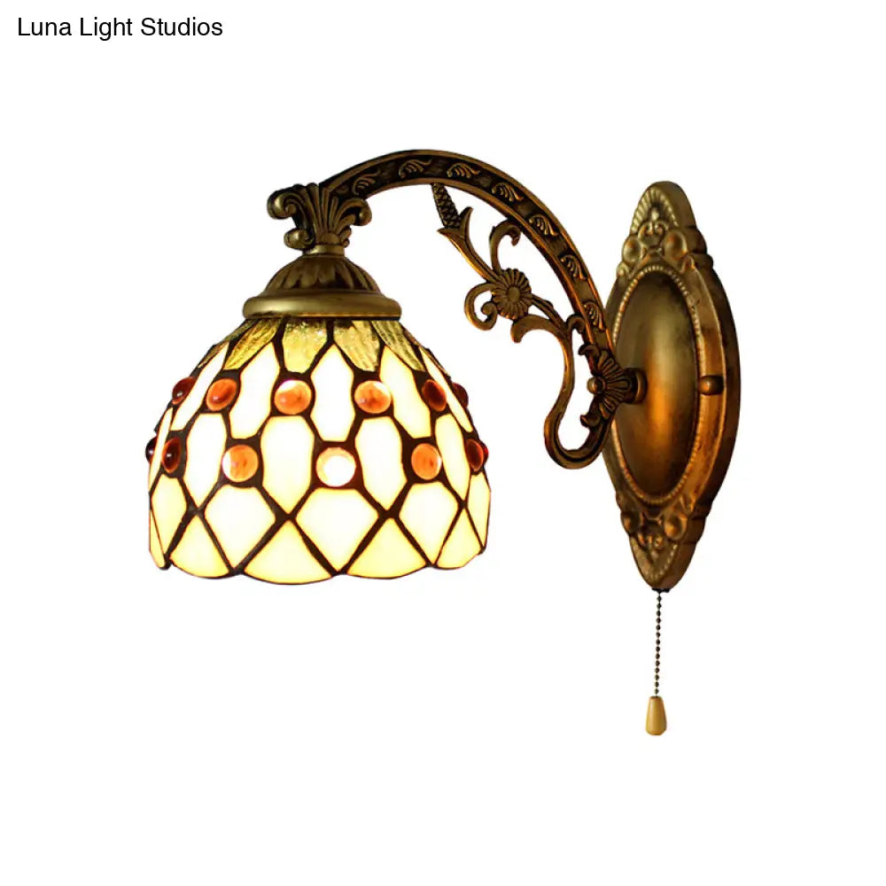 Vintage Stained Glass Dome Wall Mount Mini Sconce Light In Brass