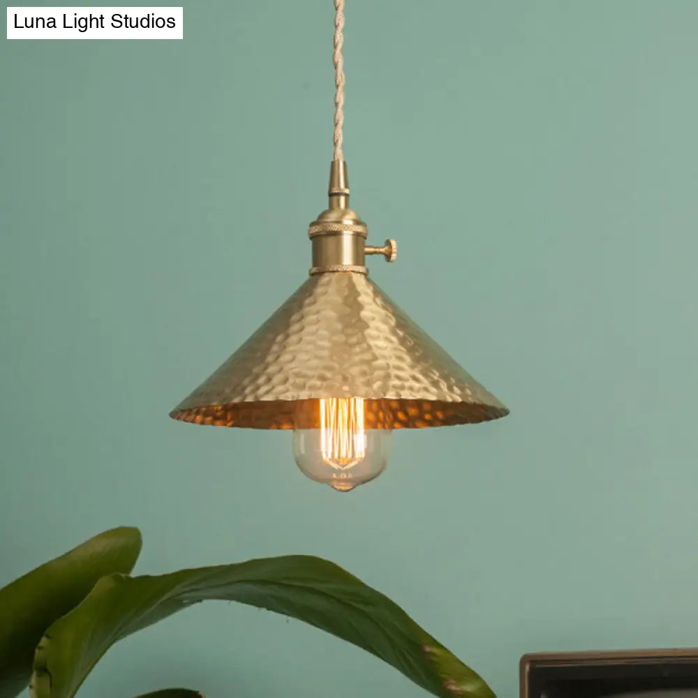 Vintage Brass/Gold Pendant Light With Conical Shade And 1 Bulb Gold / 7