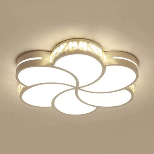 White Acrylic Petal Ceiling Lamp With Led Flush Crystal Deco Light For Kids’ Bedroom / C