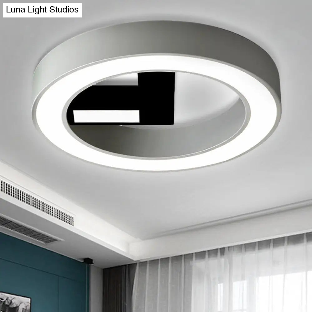 White Acrylic Scandinavian Round Ceiling Light For Bedroom