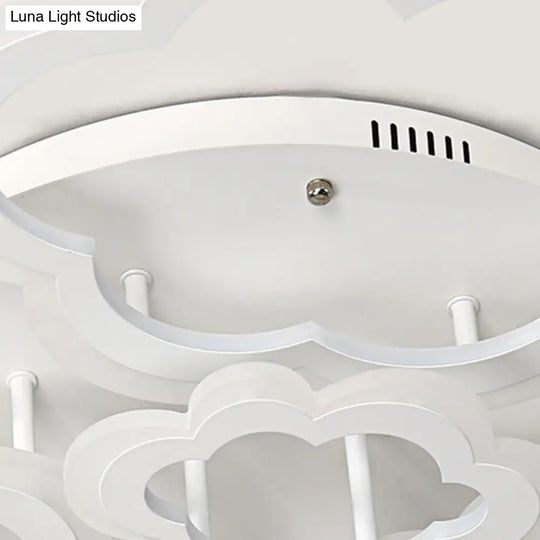 White Cloud Ceiling Light For Kids’ Nordic Bedroom Décor